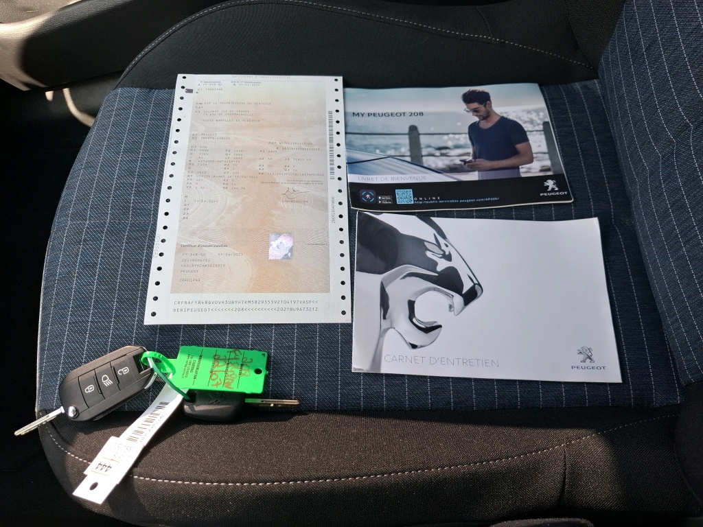 Peugeot 208 BLUEHDI 100 S&S BVM6 PREMIUM PACK 2021