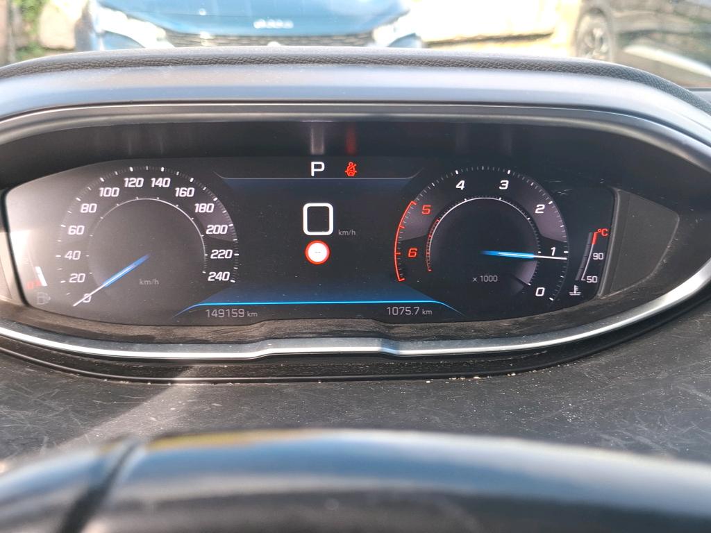 Peugeot SUV 5008 BlueHDi 130 EAT8 S&S