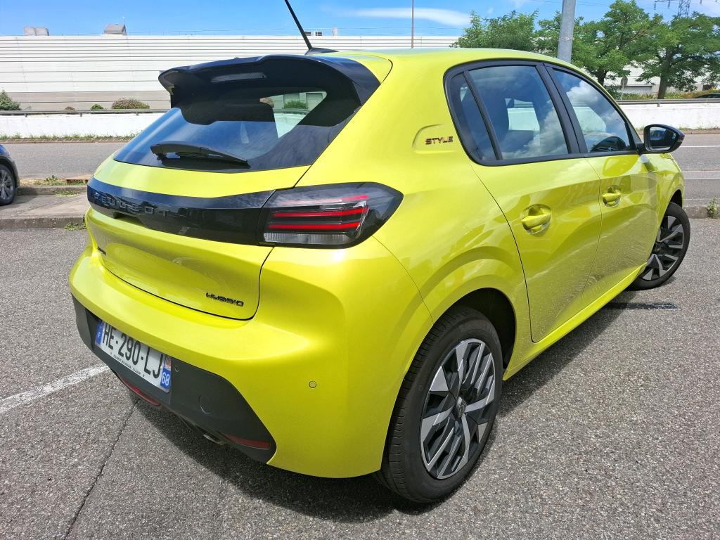 Peugeot 208 Hybrid 110 ch e-DCS6 Style 2025