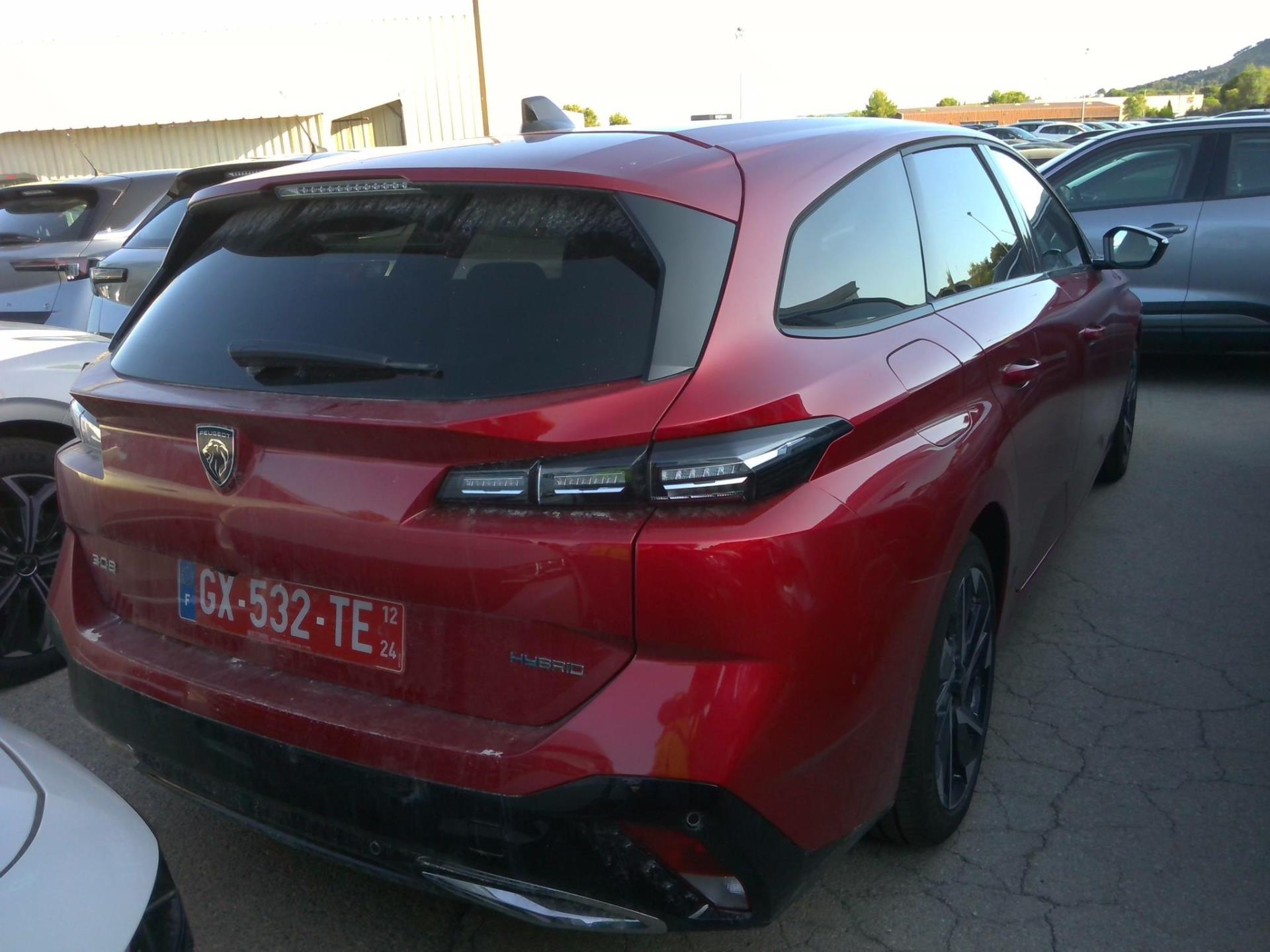 Peugeot 308 SW PHEV 180 e-EAT8 Allure 2024