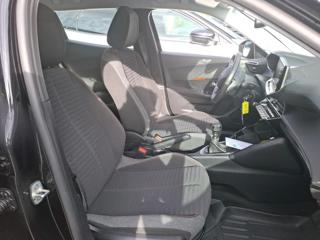 Peugeot 2008 PureTech 130 S&S BVM6 Active Pack 2022