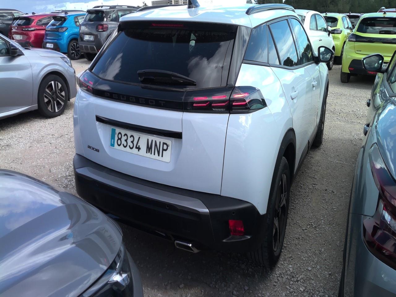 Foto Peugeot 2008 4