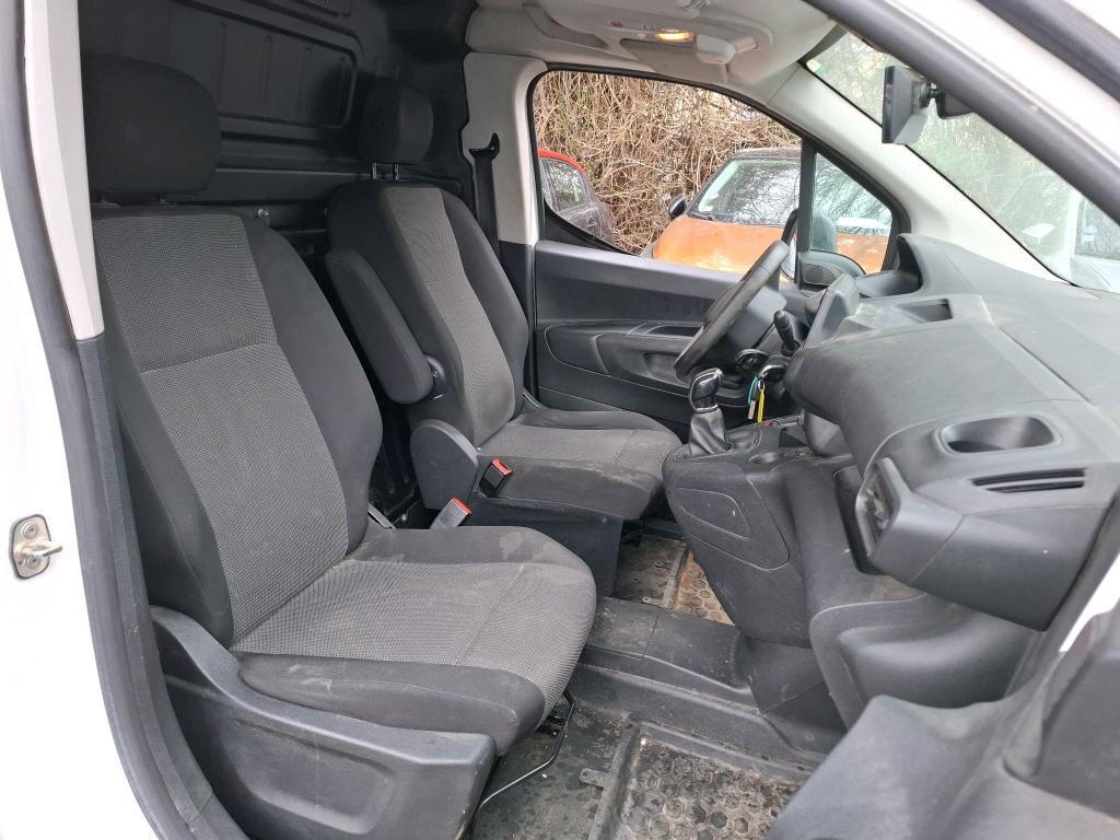 Peugeot PARTNER FOURGON STANDARD 650 KG BLUEHDI 100 S&S BVM5 PREMIUM 2020