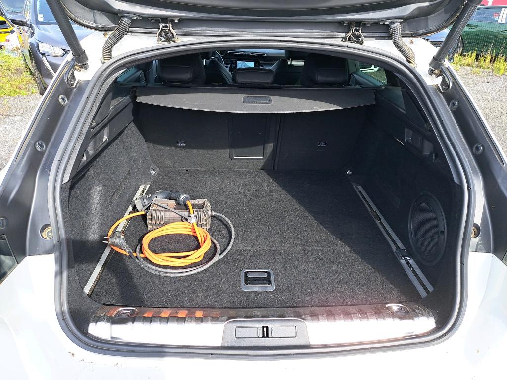 Peugeot 508 SW Hybrid4 360 e-EAT8 Peugeot Sport Engineered  2021