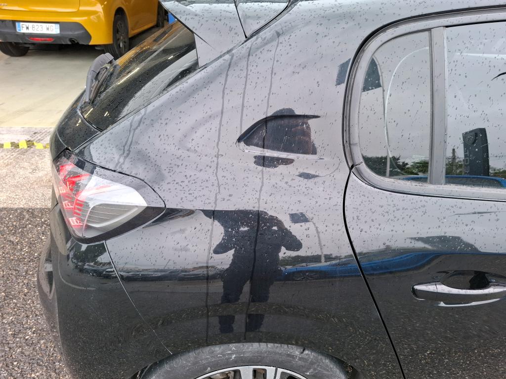 Peugeot 208 PureTech 100 S&S EAT8 Allure 2021