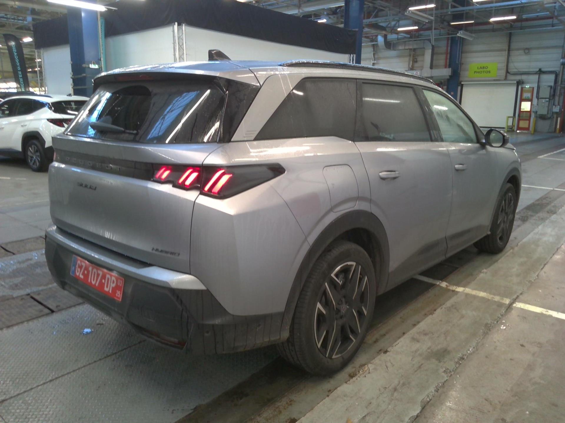 Peugeot 5008 Hybrid 136 e-DCS6 Allure 2024