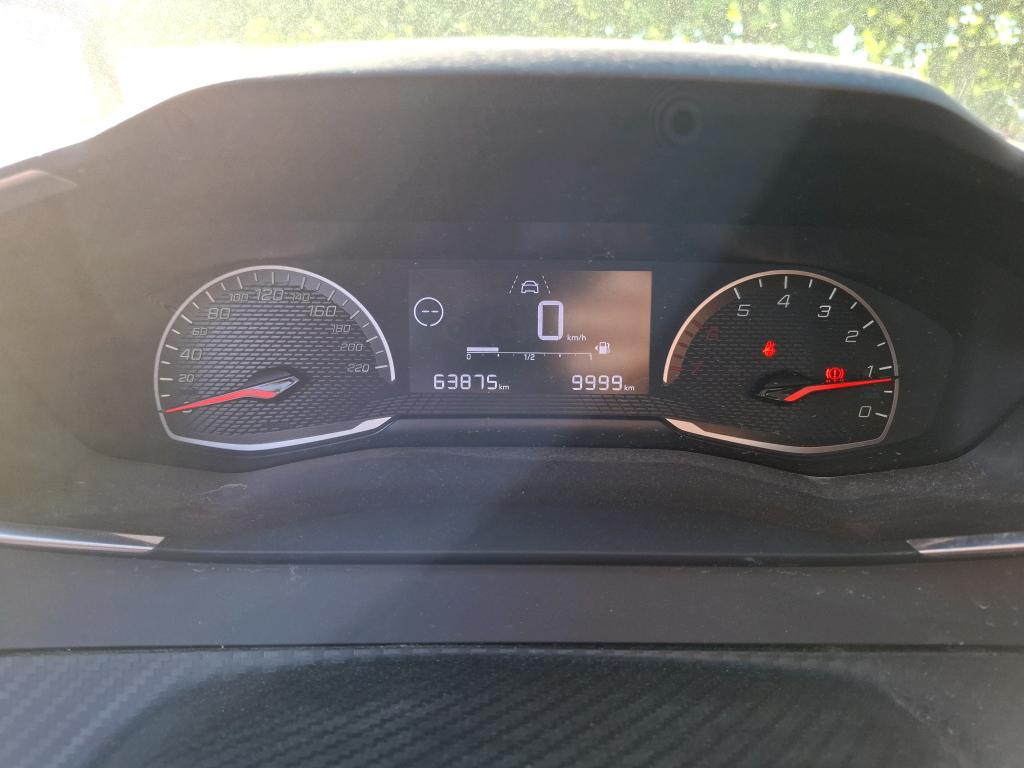 Peugeot 208 BLUEHDI 100 S&S BVM6 PREMIUM PACK 2021
