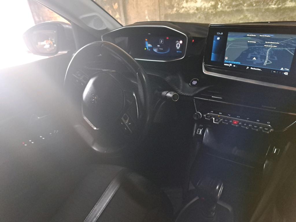 Peugeot 208 BlueHDi 100 S&S BVM6 GT Line 2020
