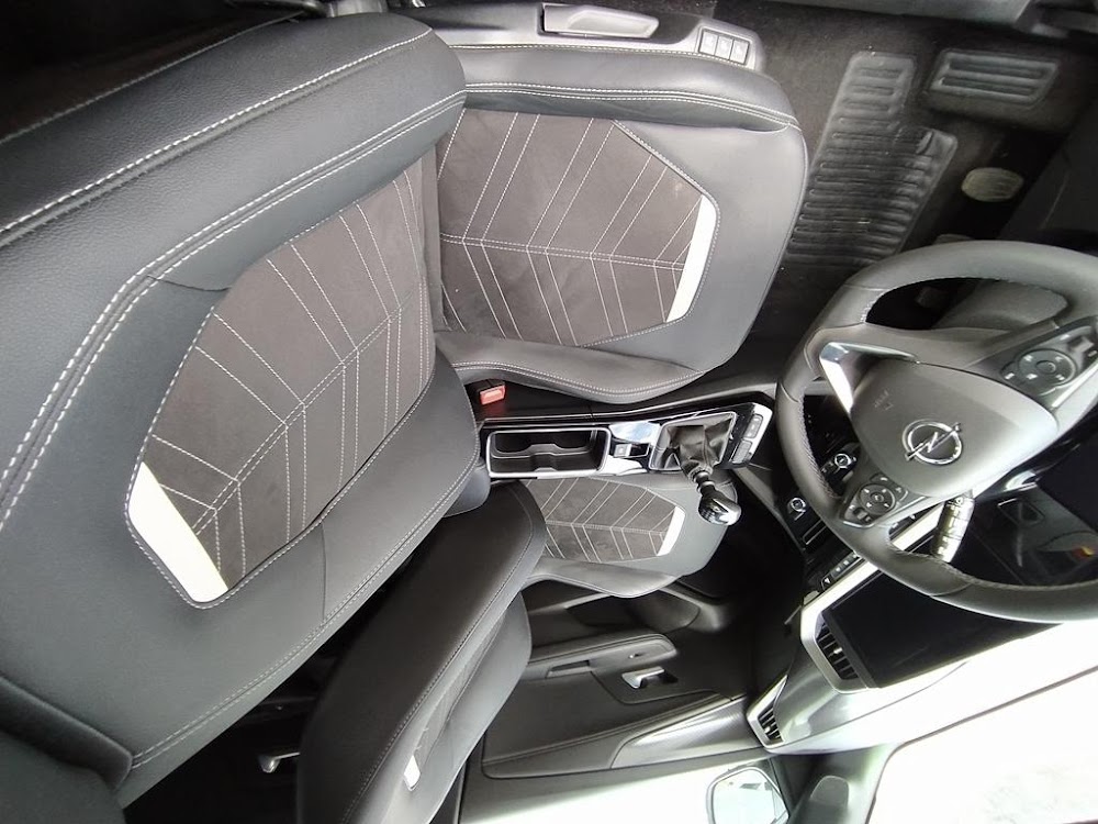 Foto Opel Mokka 11