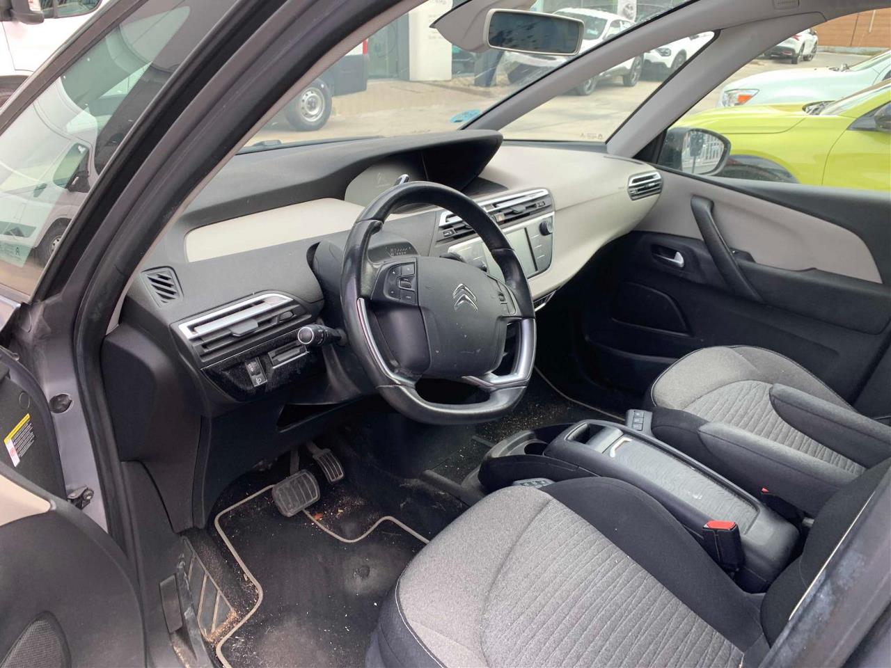 Foto Citroën Grand C4 SpaceTourer 9