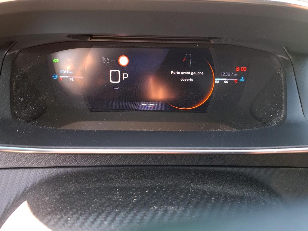 Peugeot 2008 PureTech 130 S&S EAT8 GT 2023