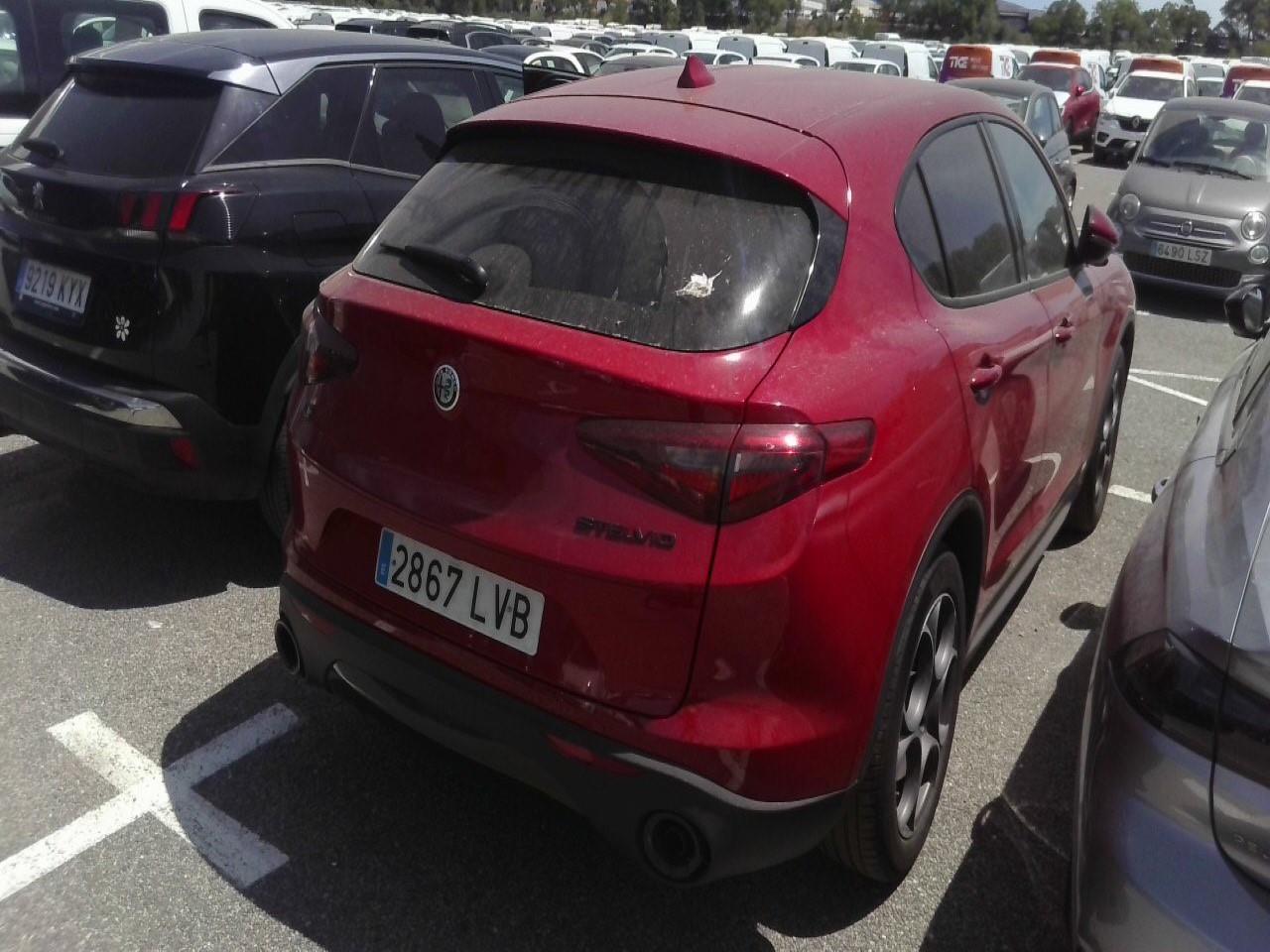 Foto Alfa Romeo Stelvio 3