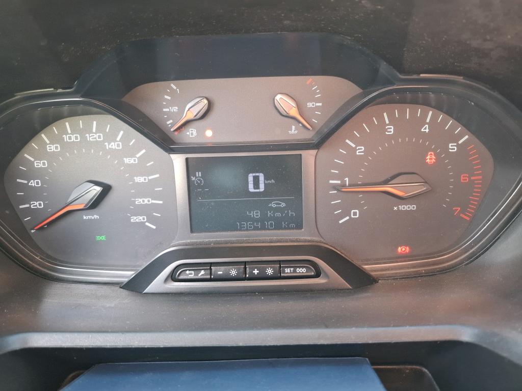 Peugeot PARTNER FOURGON STANDARD 650 KG BLUEHDI 100 BVM5 PREMIUM 2019