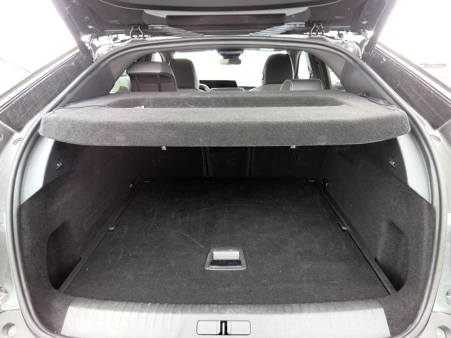 Peugeot 3008 Hybrid 136 e-DCS6 GT 2024