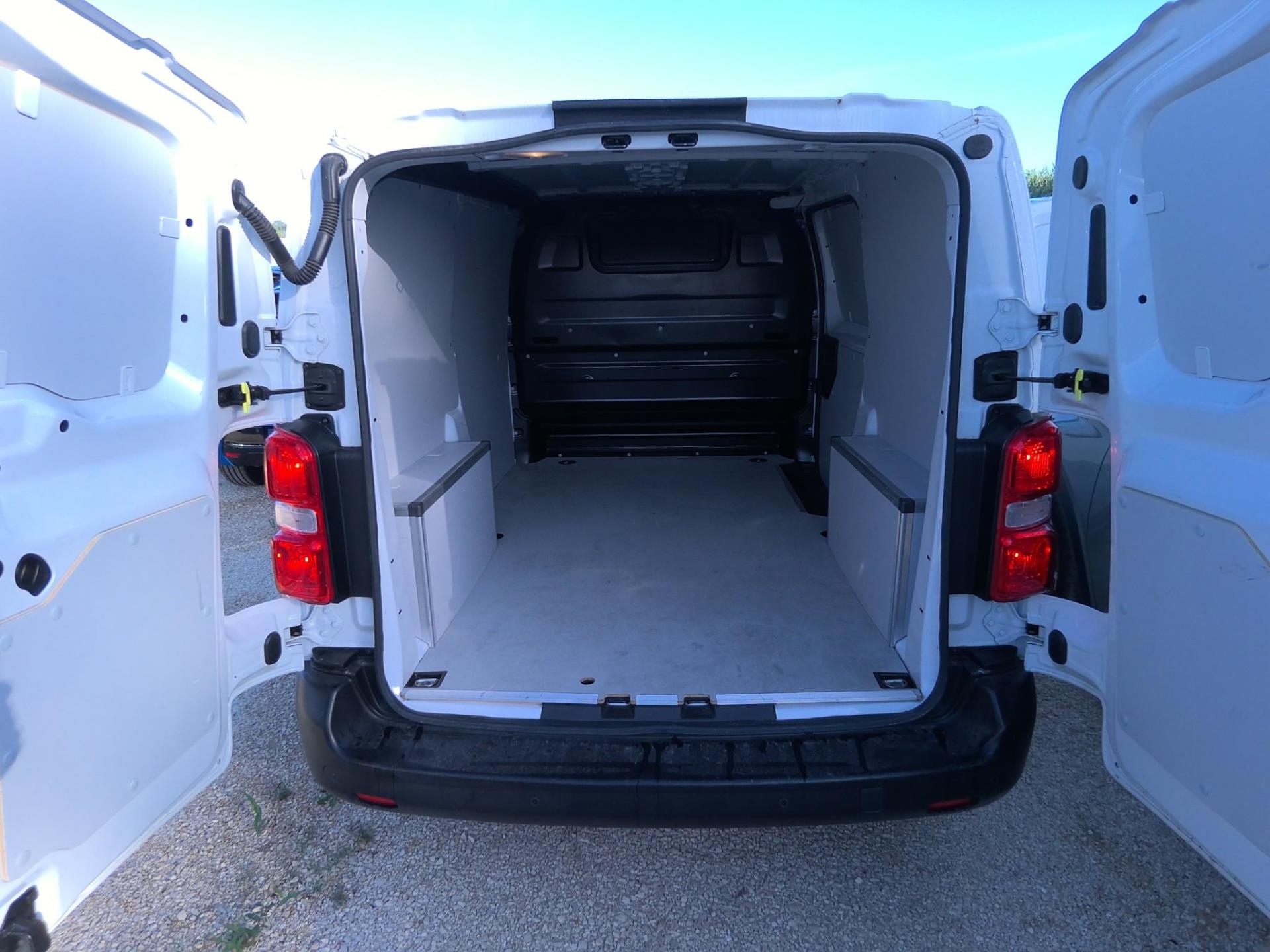 Opel VIVARO FGN TAILLE M BLUEHDI 120 S&S BVM6  2023
