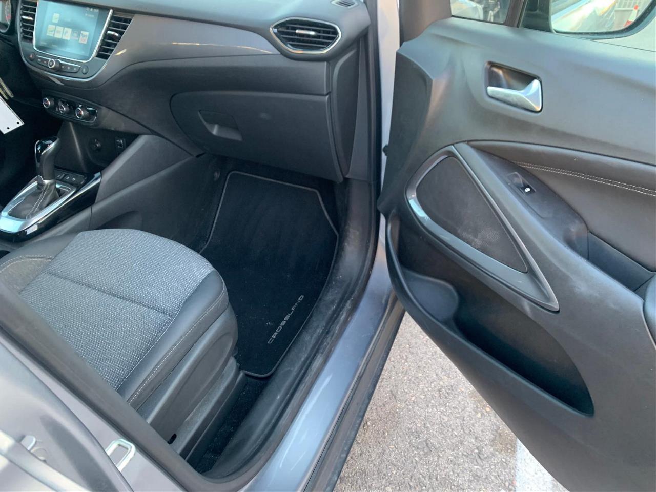 Foto Opel CrossLand 18