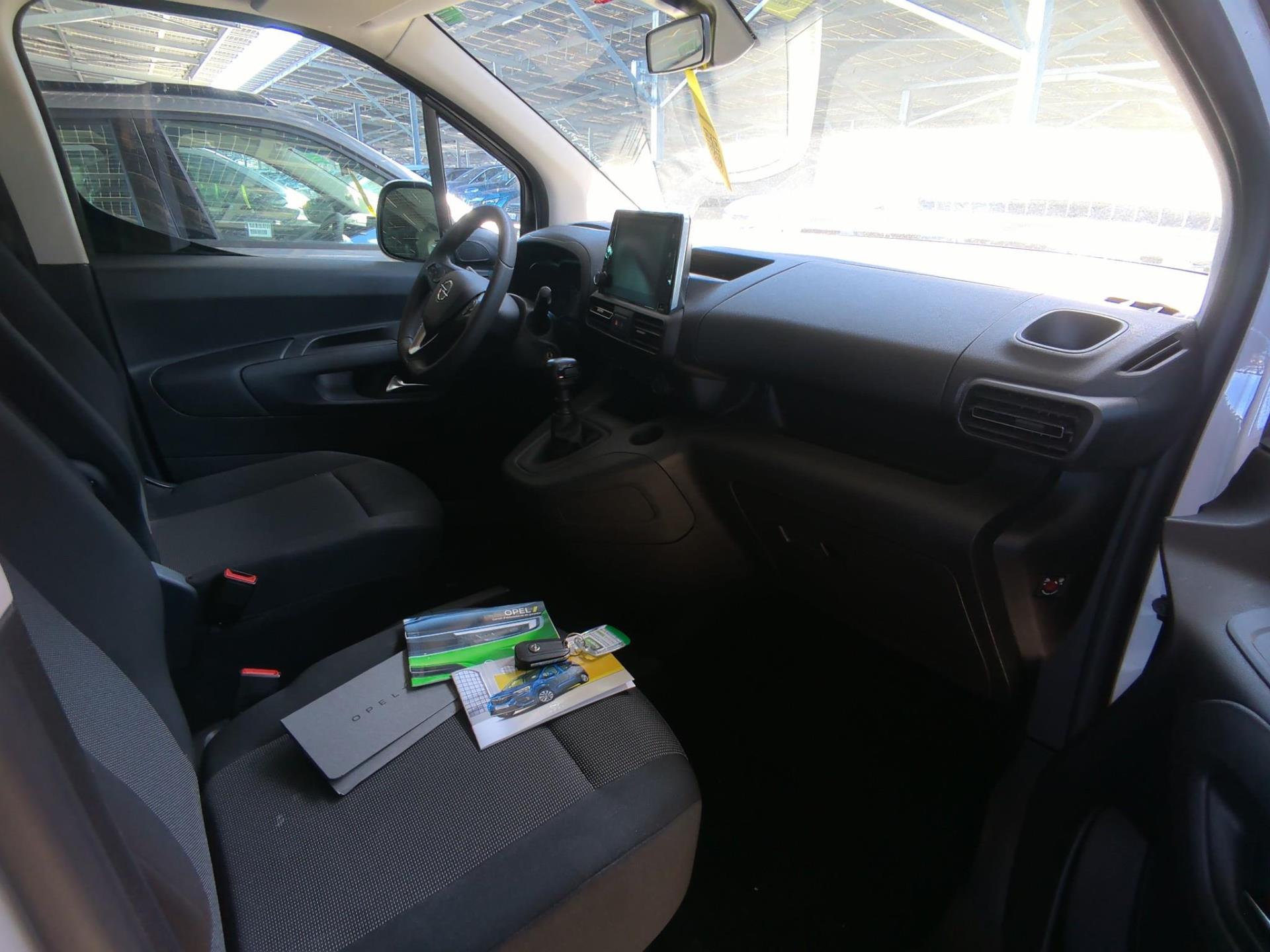 Opel COMBO CARGO M 600 KG PURETECH 110 S&S BVM6  2024