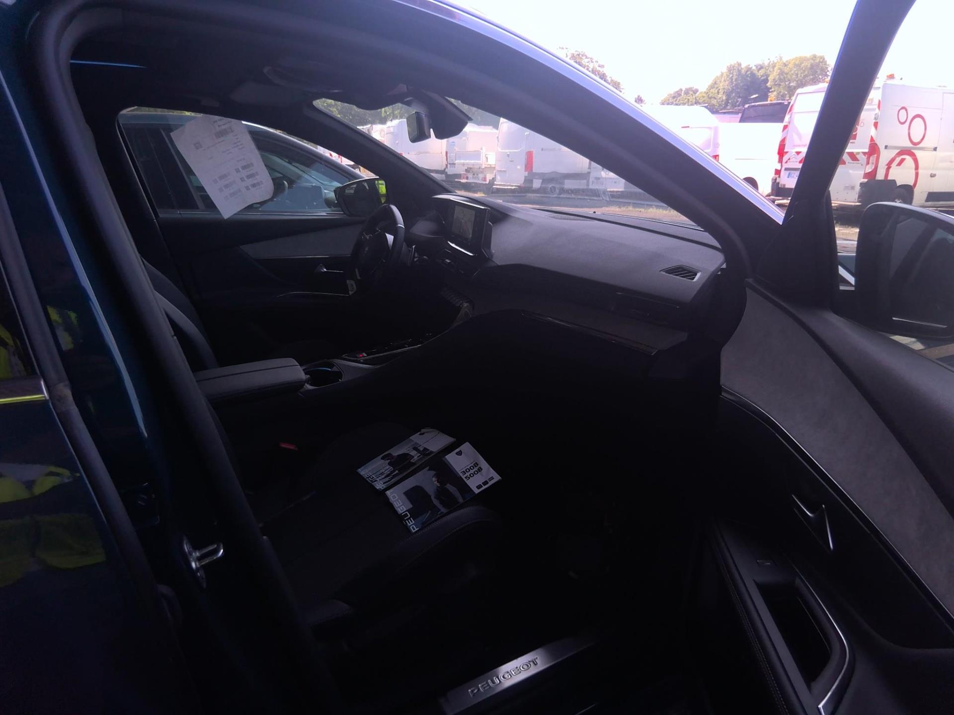 Peugeot 3008 Hybrid 225 e-EAT8 GT 2023