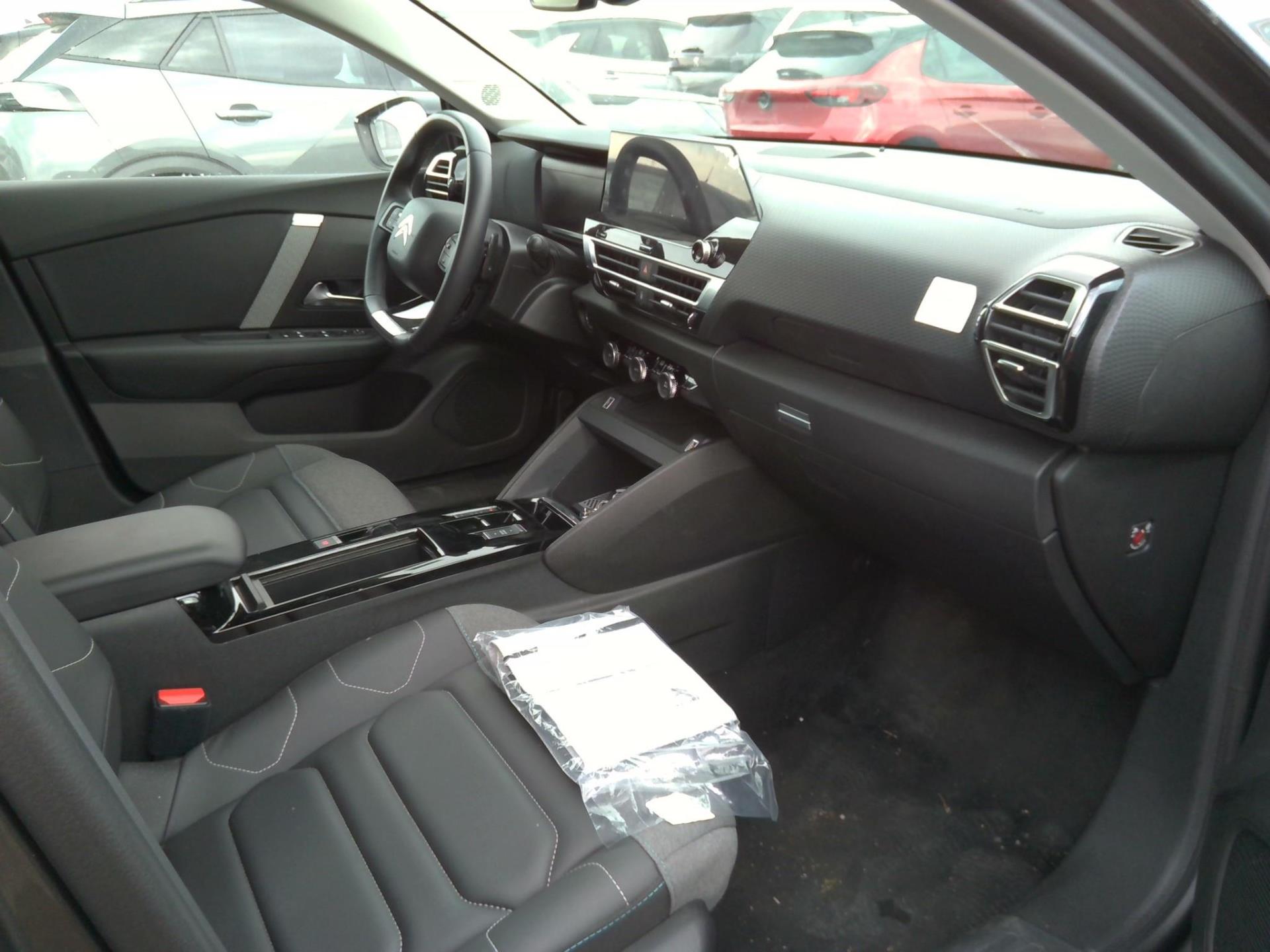 Citroen C4 PureTech 130 S&S EAT8 Shine 2023