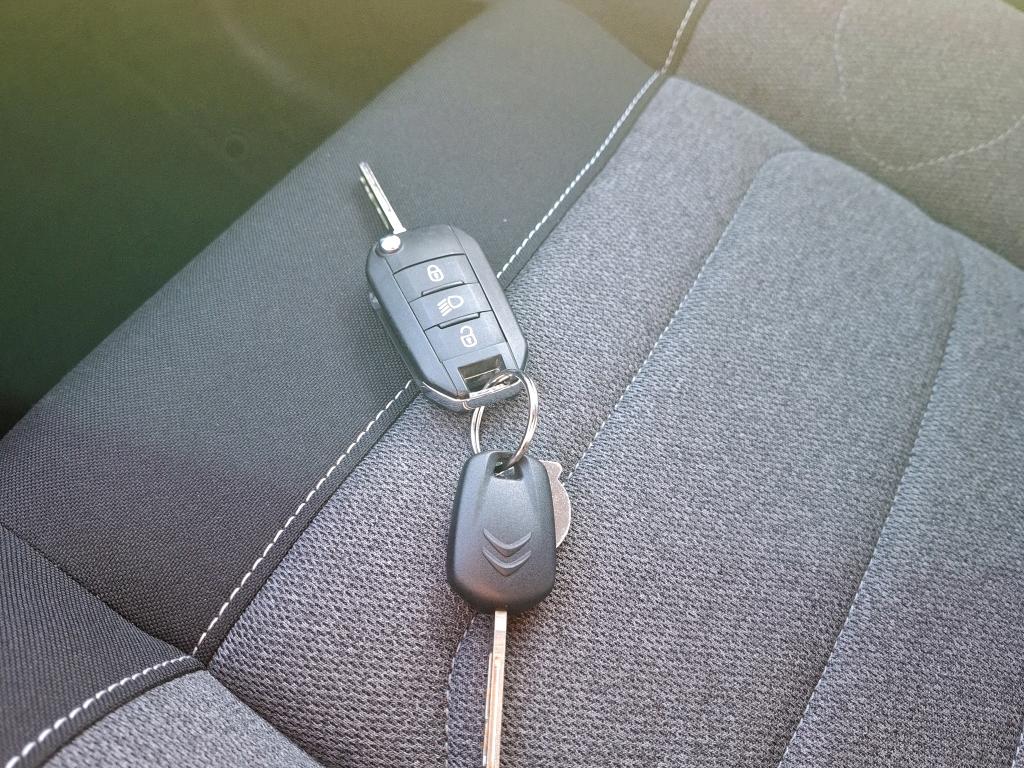 Citroen C3 PureTech 110 S&S EAT6 Shine Pack 2021