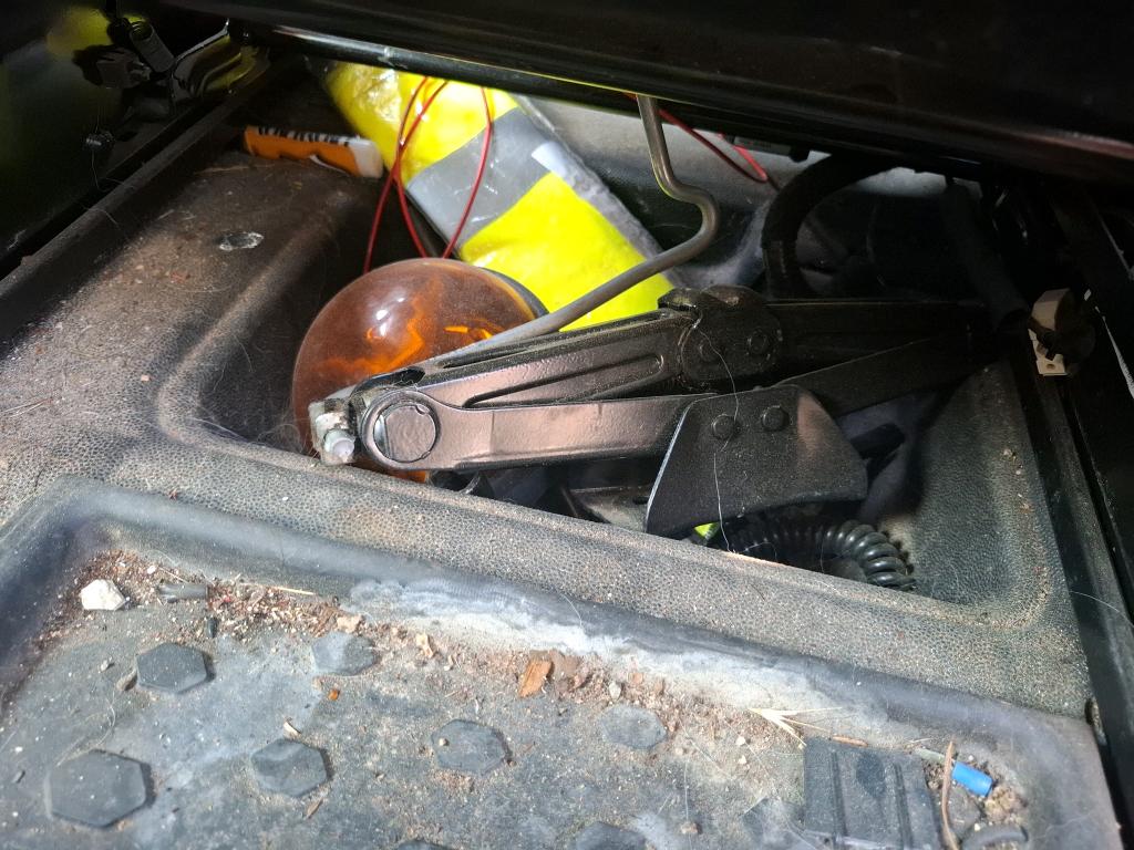 Citroen BERLINGO CA XL BLUEHDI 100 S&S BVM5 CONTROL 2020