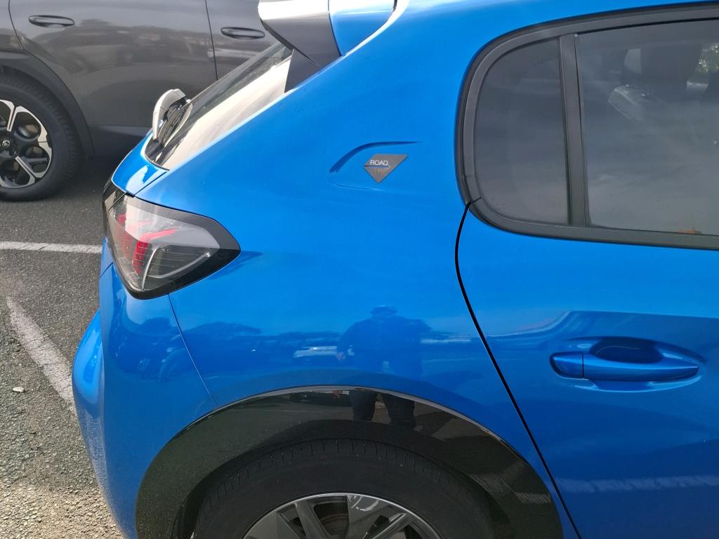 Peugeot 208 Electrique 50 kWh 136ch Roadtrip 2022
