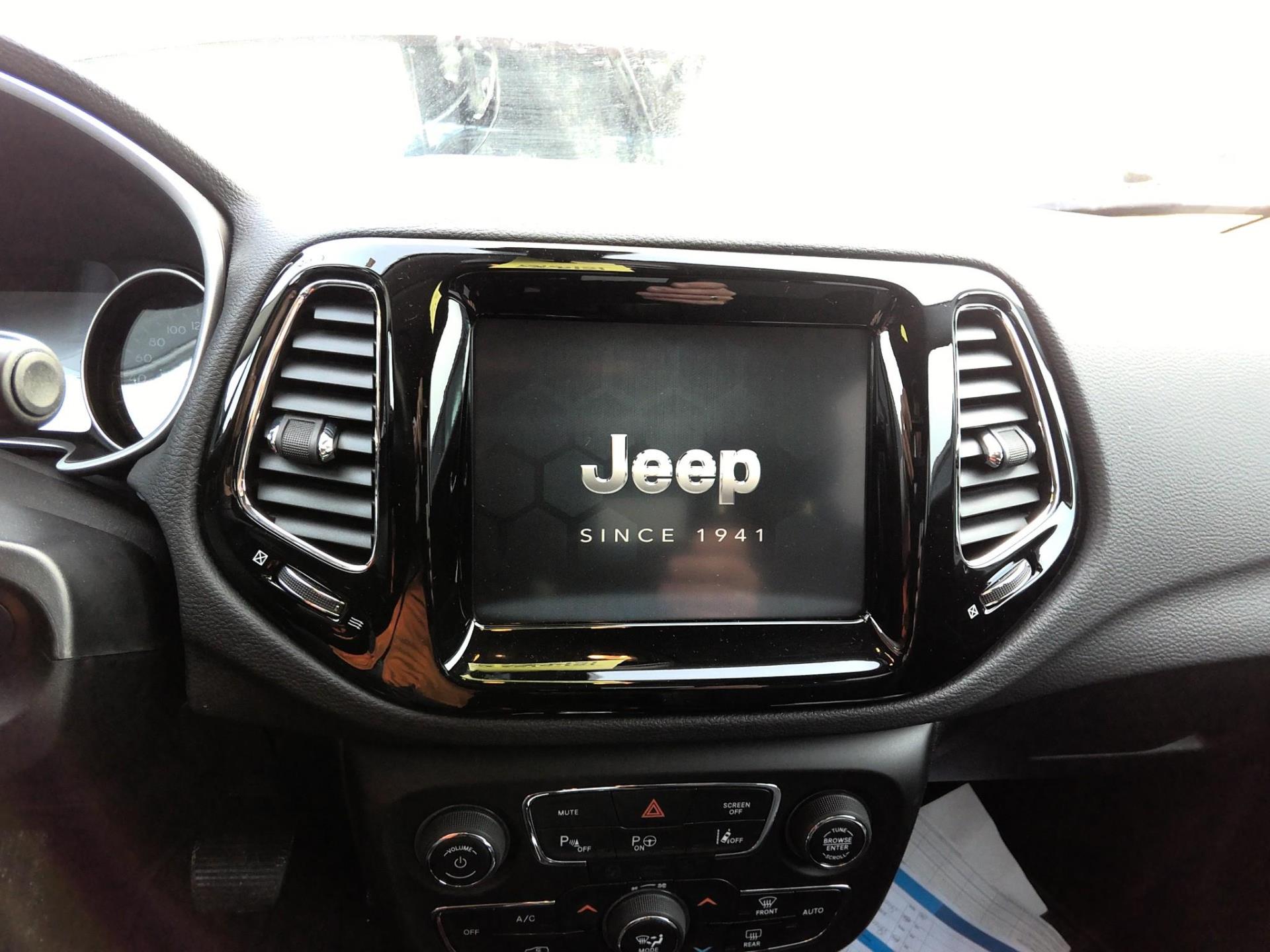 JEEP COMPASS