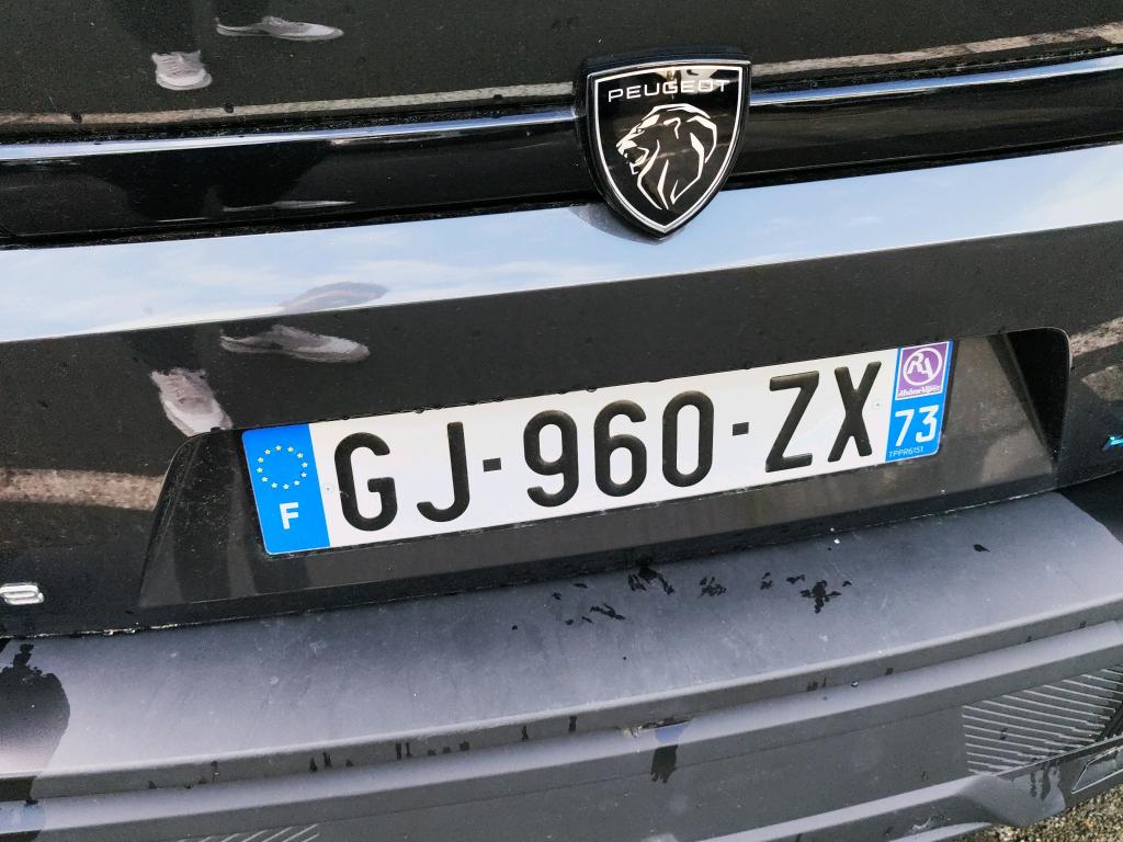 Peugeot 408 PHEV 225 e-EAT8 GT 2022
