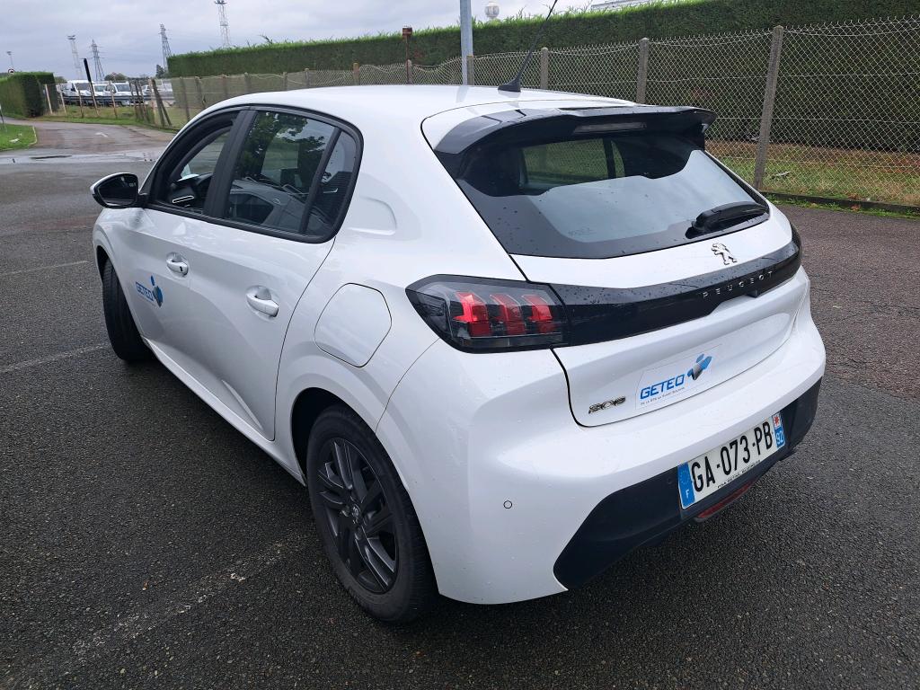 Peugeot 208 PURETECH 100 S&S EAT8 ACTIVE BUSINESS R 2021