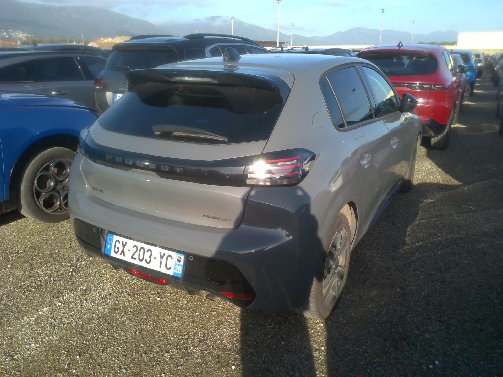 Peugeot 208 Hybrid 100 e-DCS6 Allure 2024