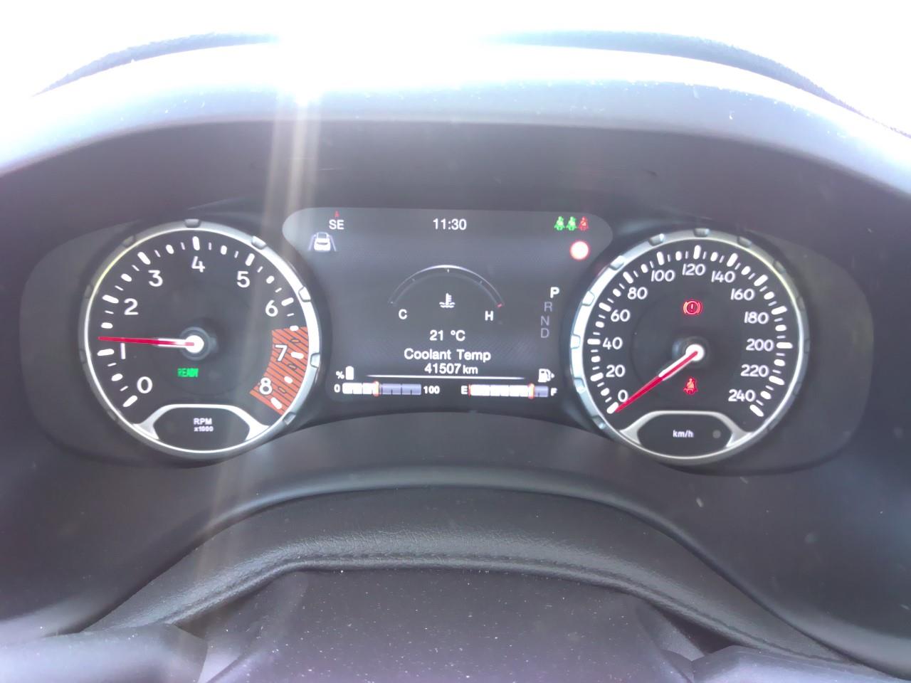 Foto Jeep Renegade 5