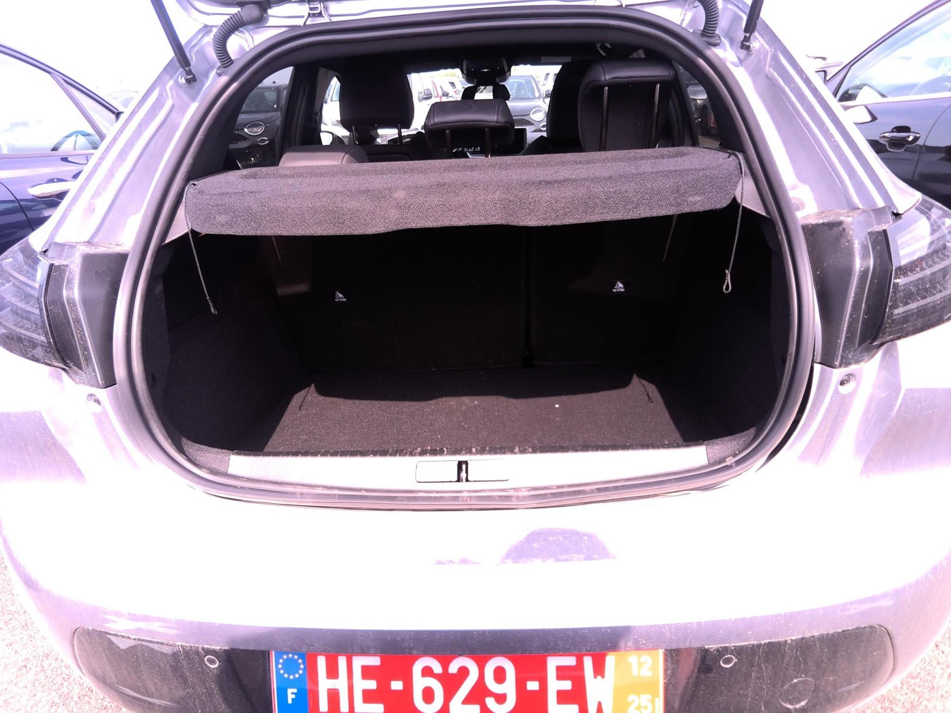 Peugeot 208 Hybrid 145 e-DCS6 GT 2025