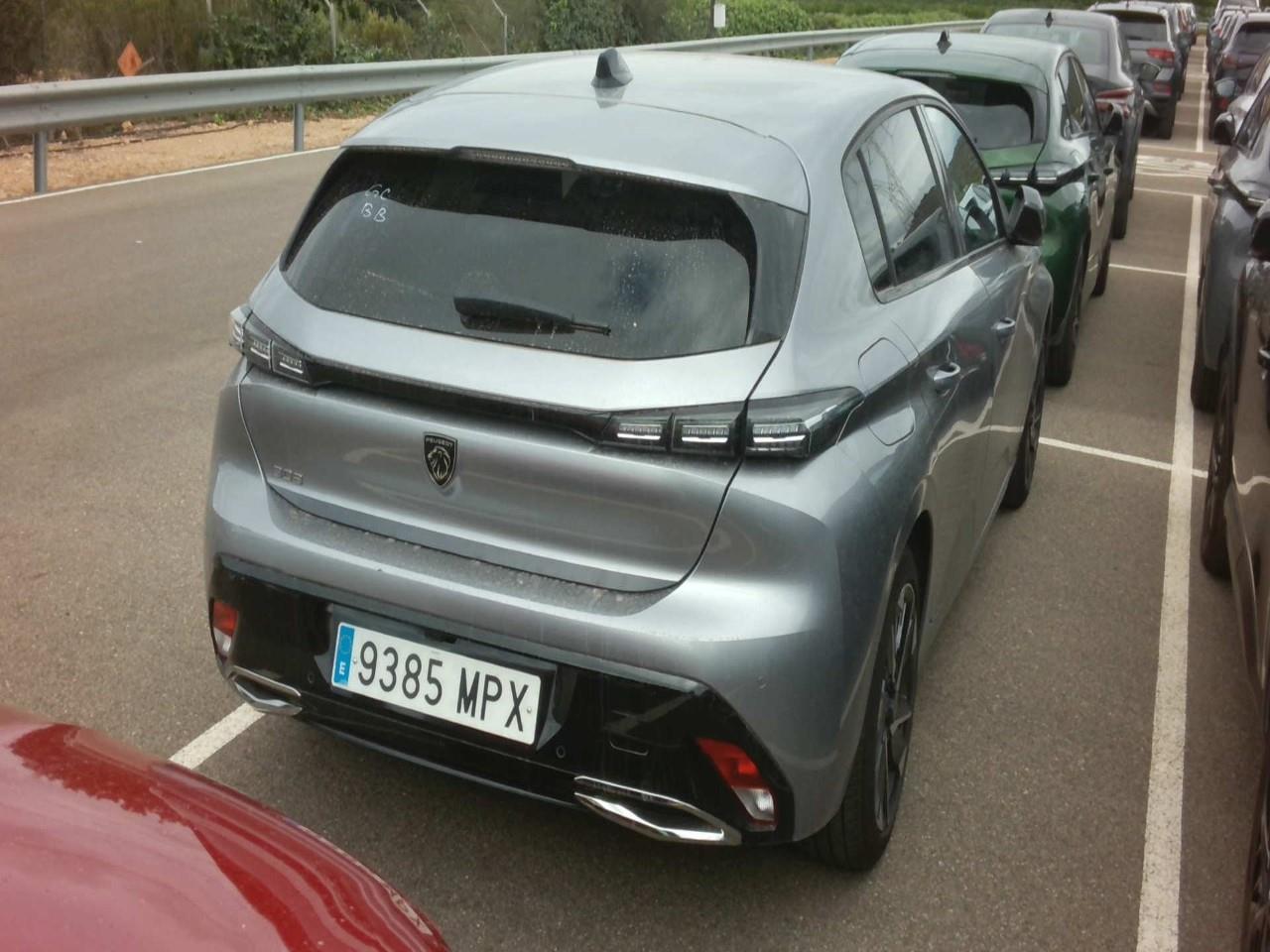 Foto Peugeot 308 8