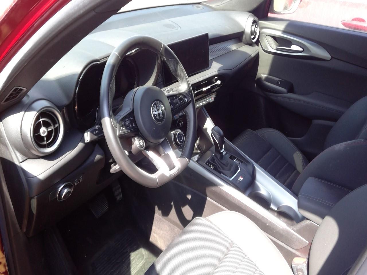 Foto Alfa Romeo Tonale 2