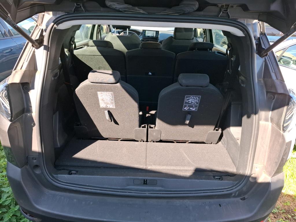 Peugeot 5008 BlueHDi 130ch S&S EAT8 Active Pack 2022