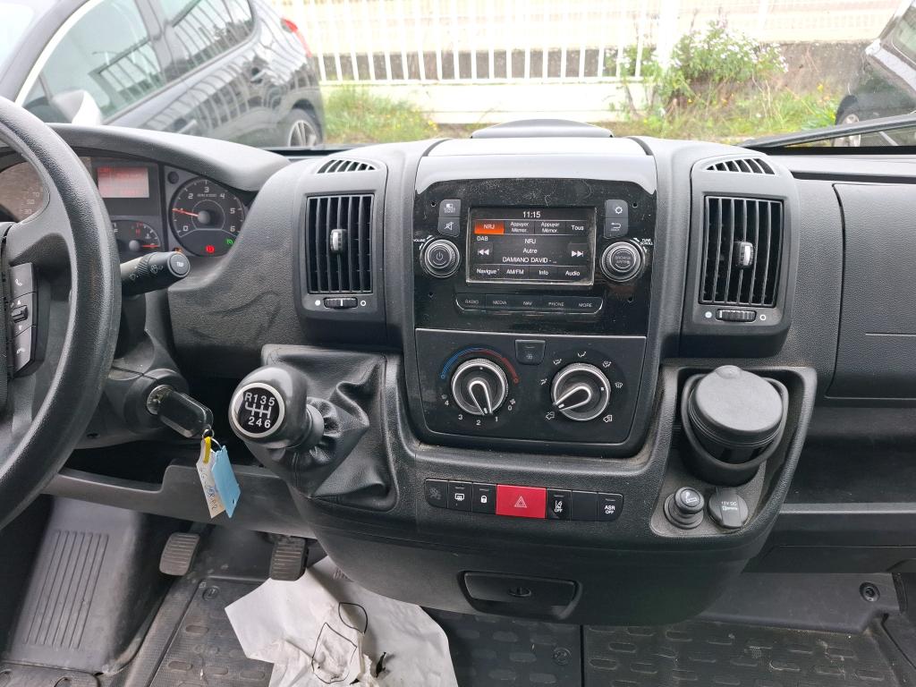 Peugeot BOXER TOLE 330 L2H1 BLUEHDI 120 S&S ASPHALT 2022