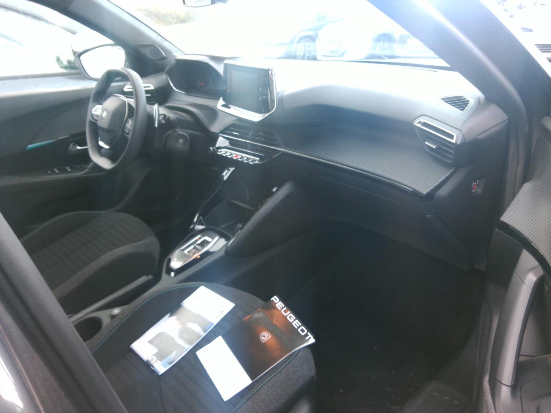 Peugeot 2008 PureTech 130 S&S EAT8 Style 2023