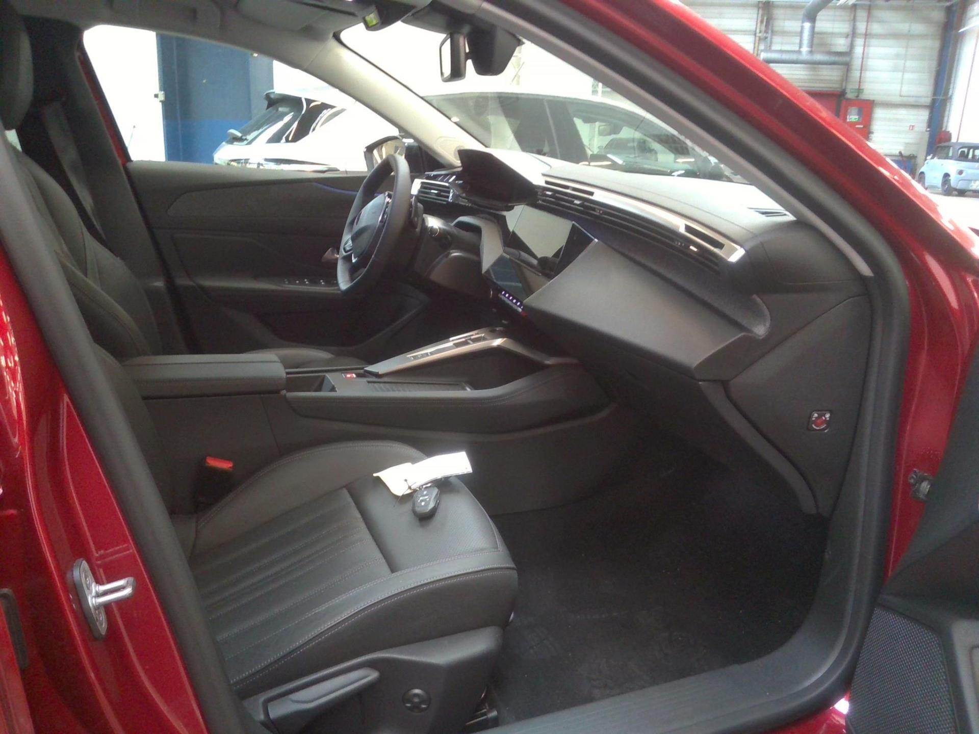 Peugeot 408 PHEV 225 e-EAT8 Allure Pack 2022