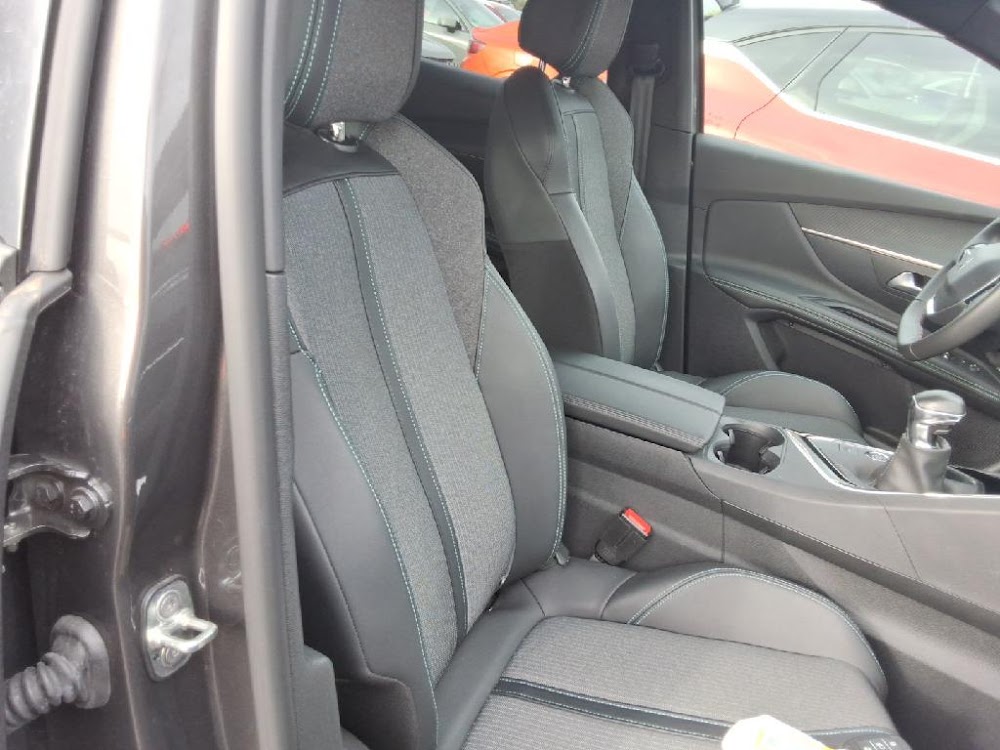 Foto Peugeot 3008 6
