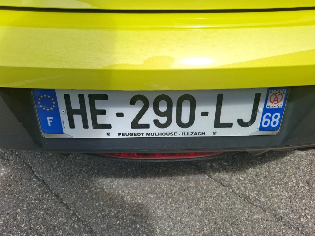 Peugeot 208 Hybrid 110 ch e-DCS6 Style 2025
