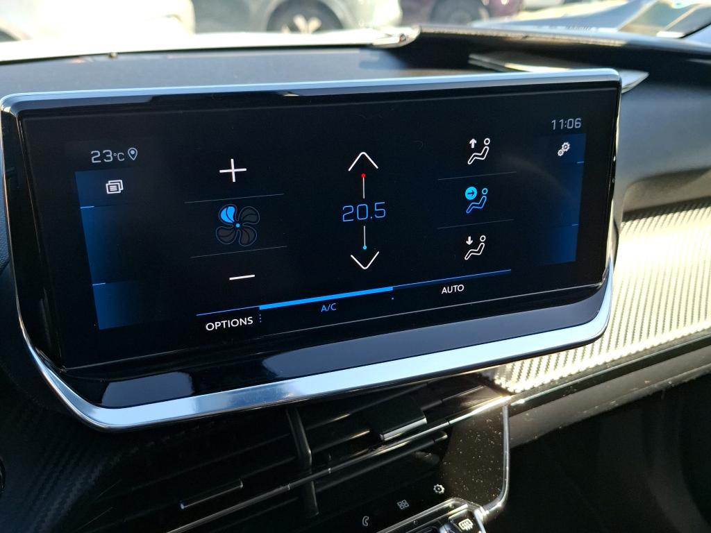 Peugeot 2008 PureTech 130 S&S EAT8 Allure Business 2020