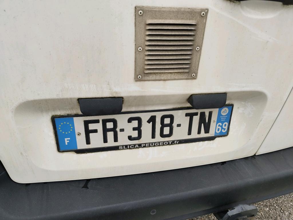 Peugeot PARTNER FOURGON STANDARD 1000 KG BLUEHDI 100 S&S BVM5 ASPHALT 2020