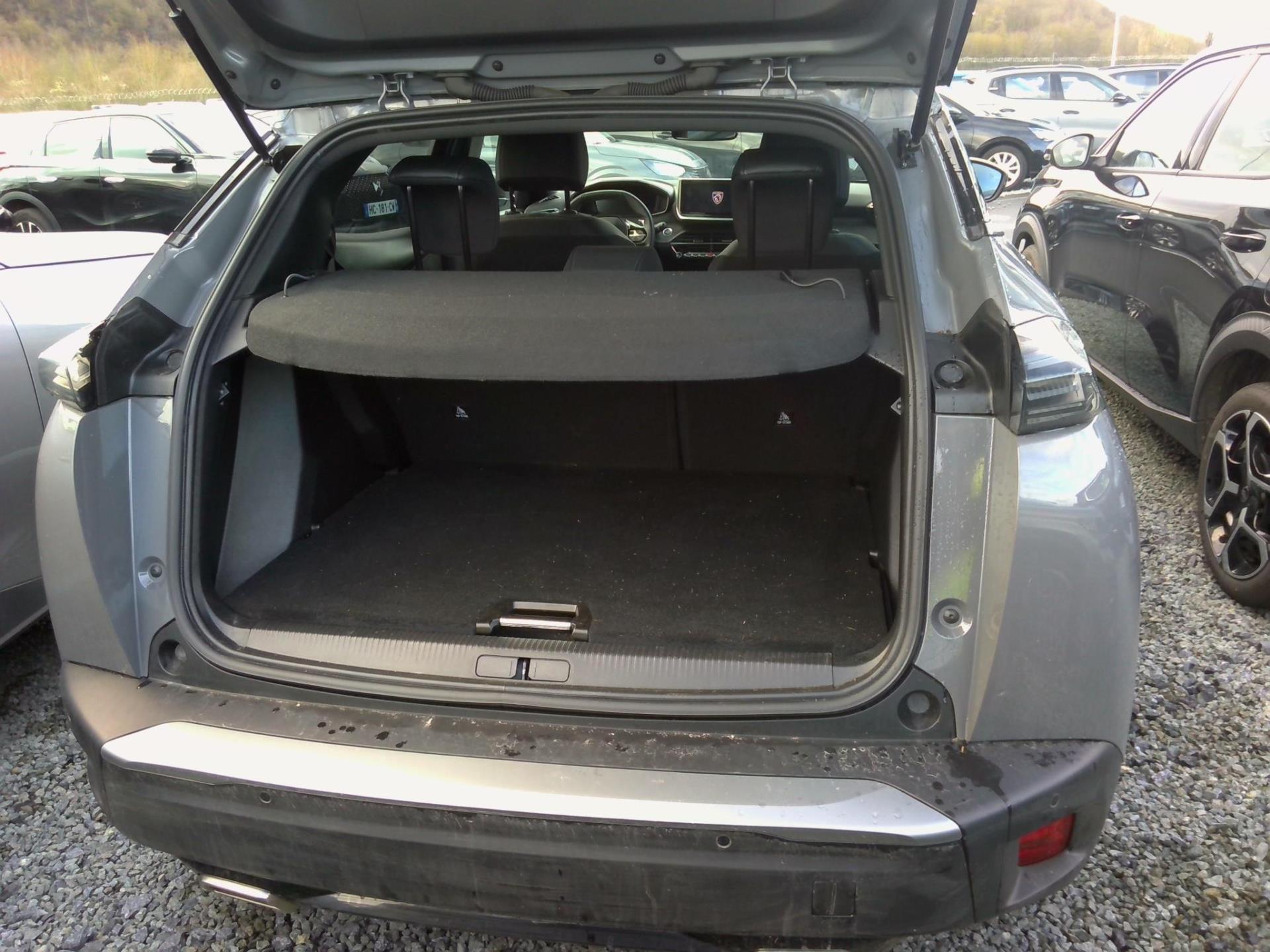 Peugeot 2008 130 S&S EAT8 Allure 2025