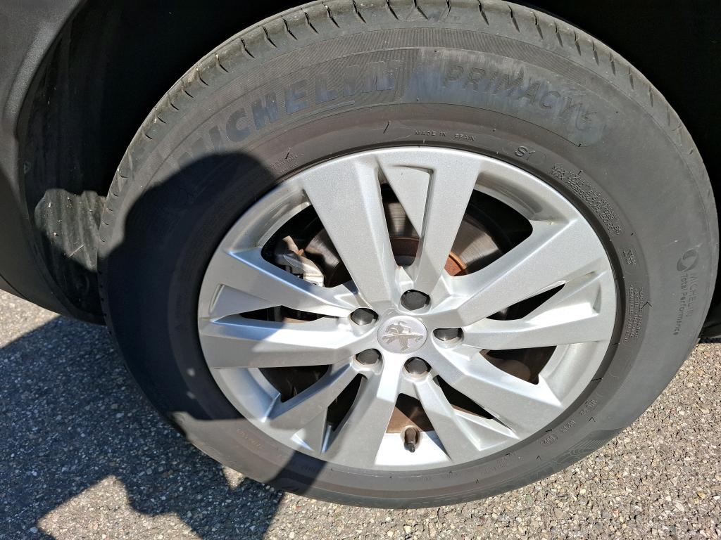Peugeot 3008 BlueHDi 130ch S&S EAT8 Active Pack 2023