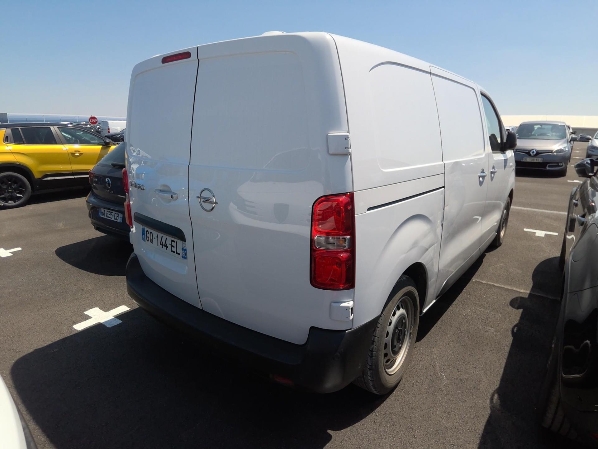 Opel VIVARO FGN TAILLE M BLUEHDI 120 S&S BVM6  2023