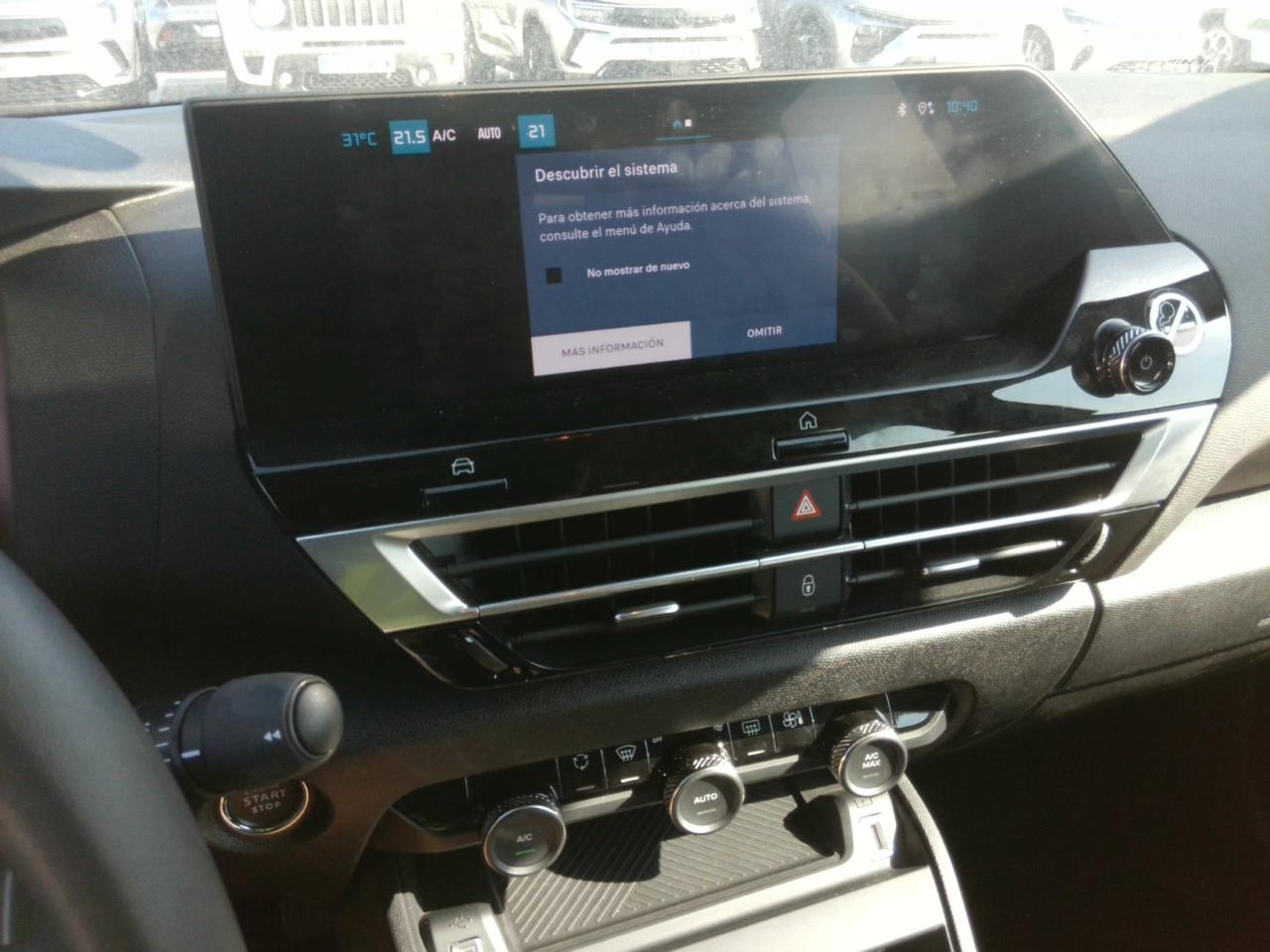 Foto Citroën C4 X 8
