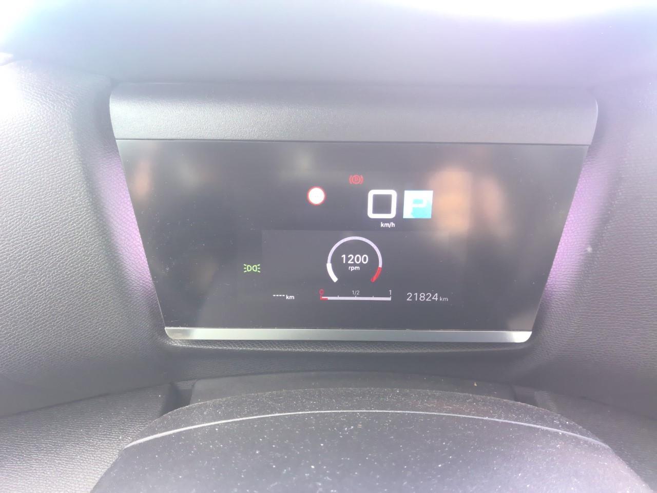 Foto Citroën C4 X 12