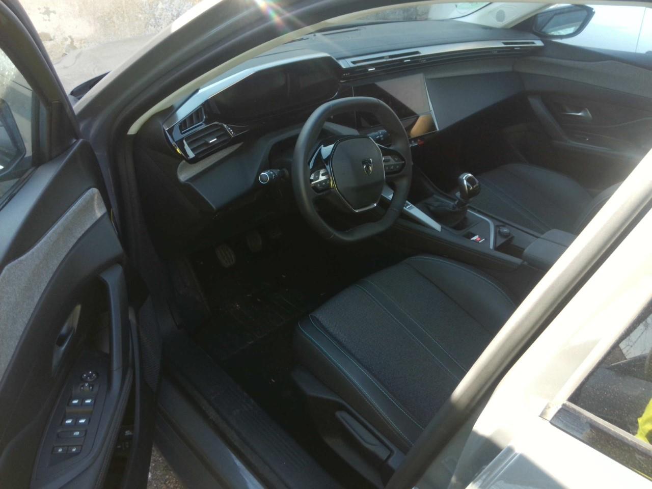 Foto Peugeot 308 6