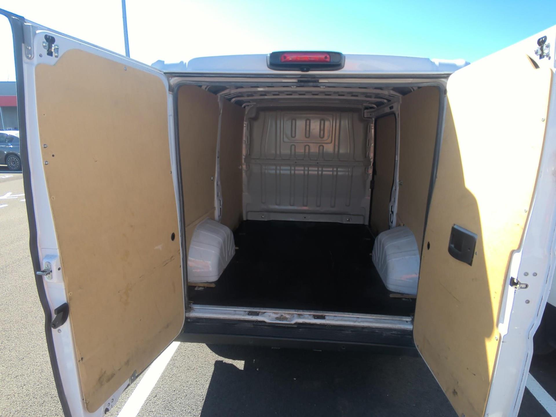 FIAT DUCATO FOURGON TOLE 3.0 C H1 H3-POWER 140 CH PACK PRO LOUNGE CONNECT 2024