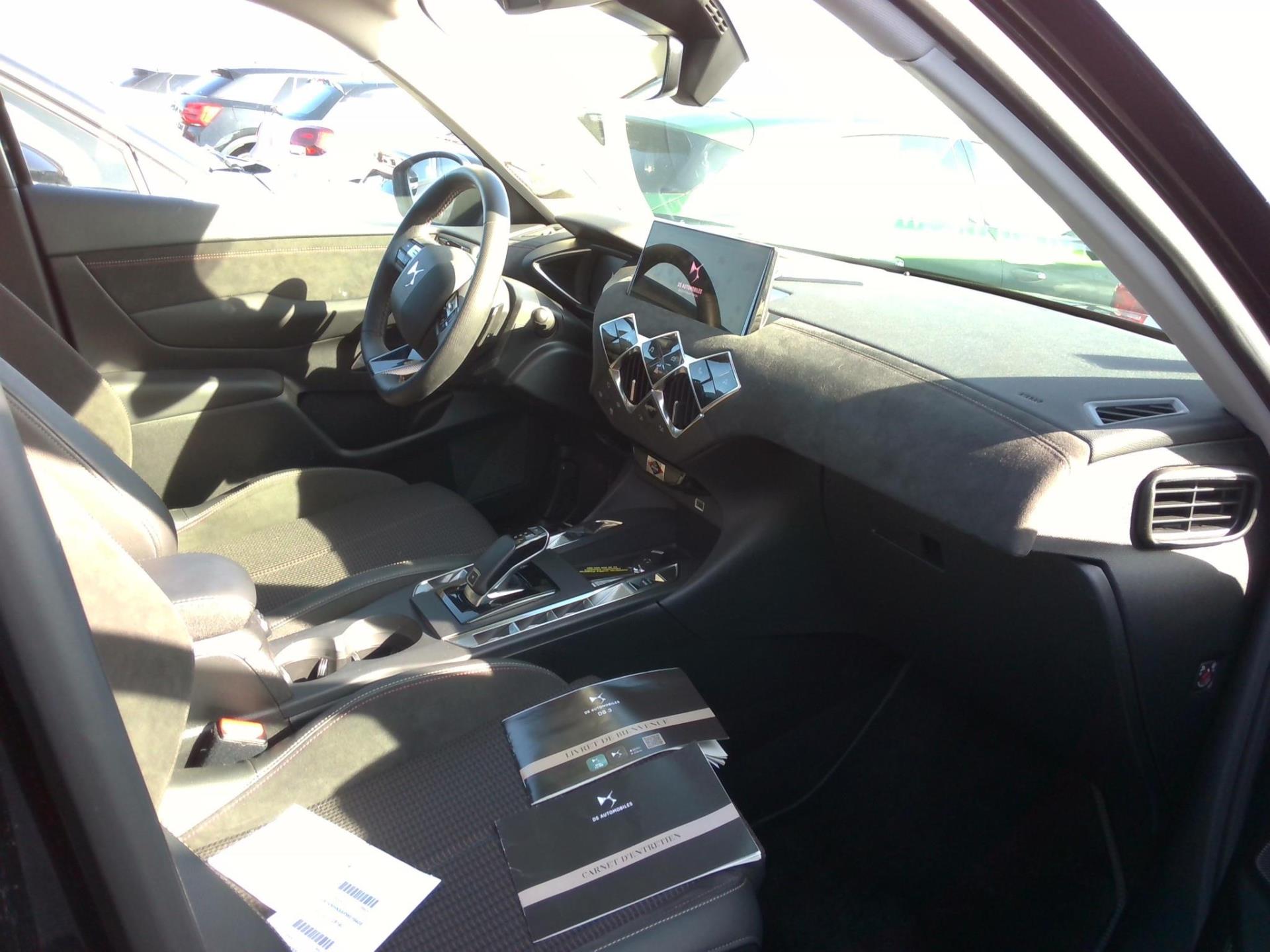 DS DS3 Crossback PureTech 130 EAT8 Performance Line+ 2023